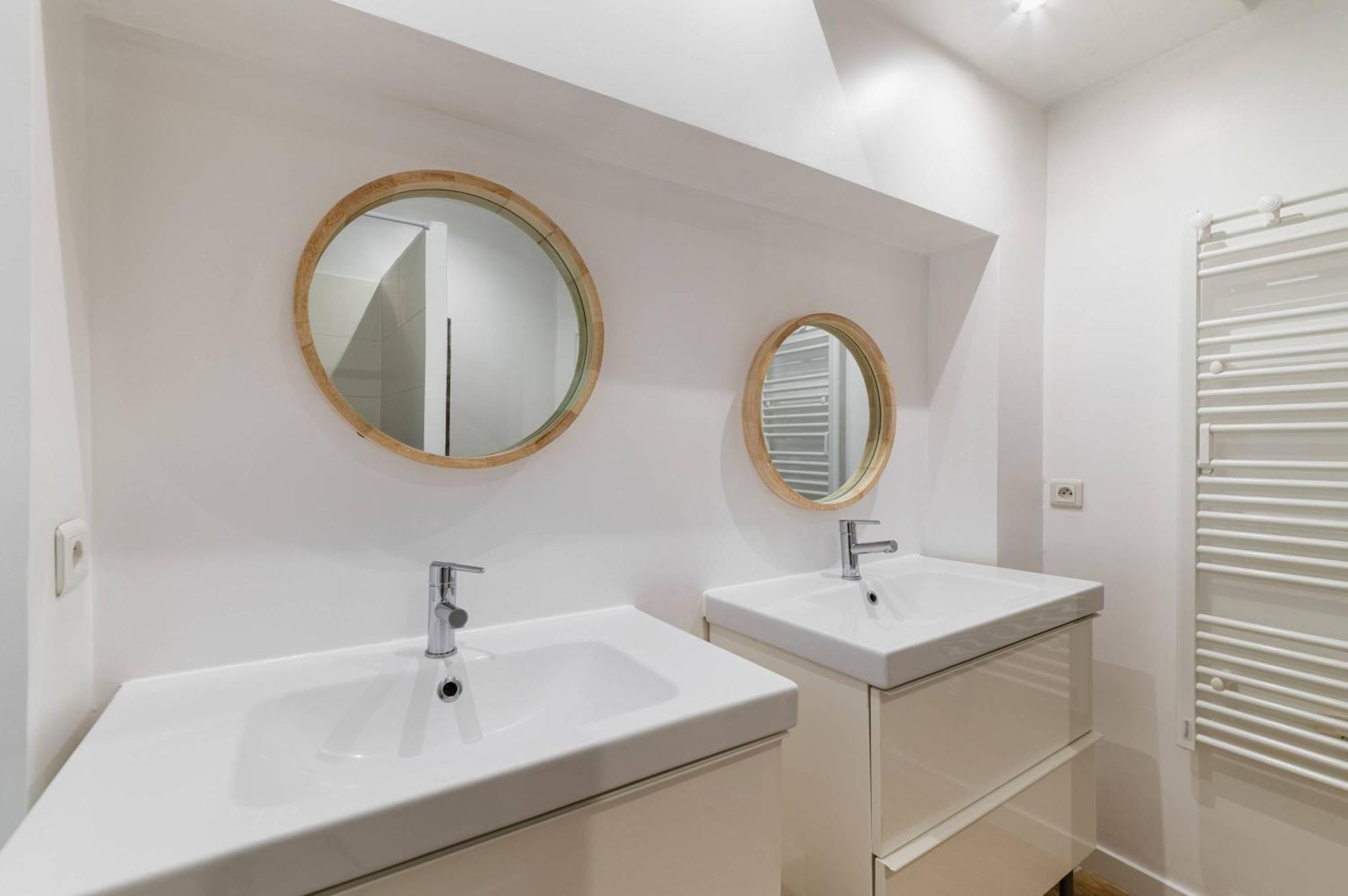 Appartement Familial Proche Des Commerces - 8P - Flat-Guest Paris Eksteriør bilde